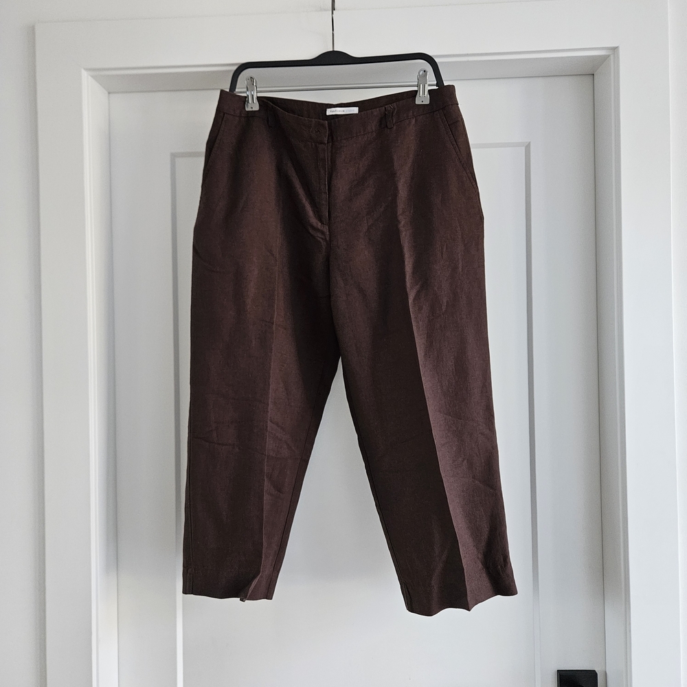 Van Heusen Chocolate Brown Capris Linen Blend Size 12
